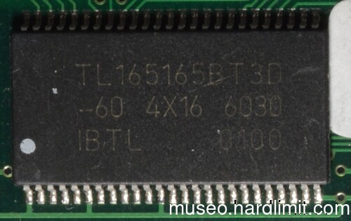 EDO RAM IC with 4M word of 16bits
