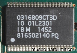 SDR memory IC