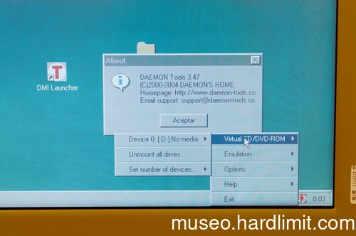 Daemon Tools 3.47 in a Satellite 230CX with Windows 95