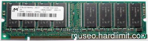 64Mb DIMM module al 100MHz