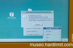 Daemon Tools 3.47 in a Satellite 230CX with Windows 95